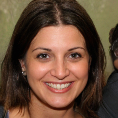 Stephanie Lawson&thinsp;