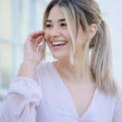 Jennifer Brown&thinsp;