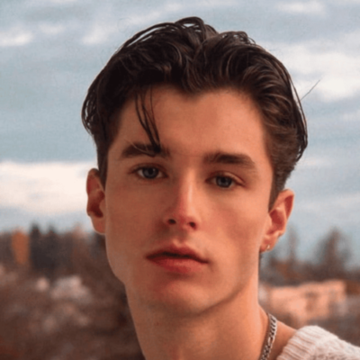 nicolas nicolas&thinsp;